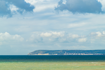 A distant photo of Beachy Head, East Sussex.